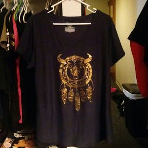 No boundaries graphic tee